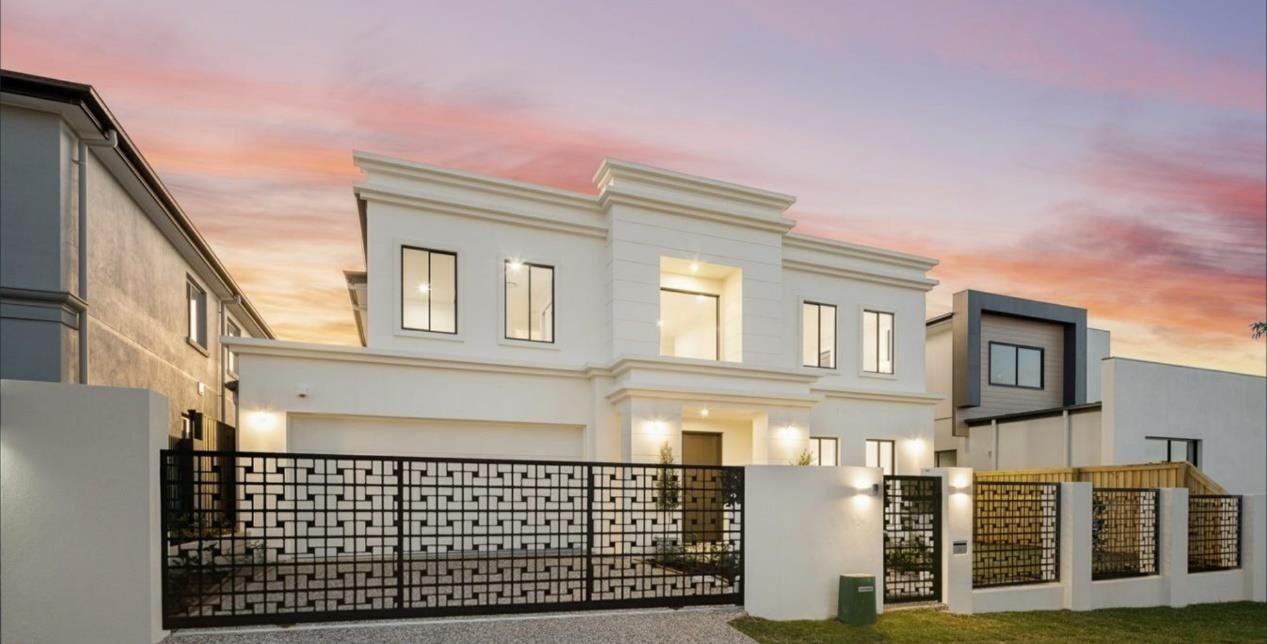 Dell Street, Rochedale — two-lot residence